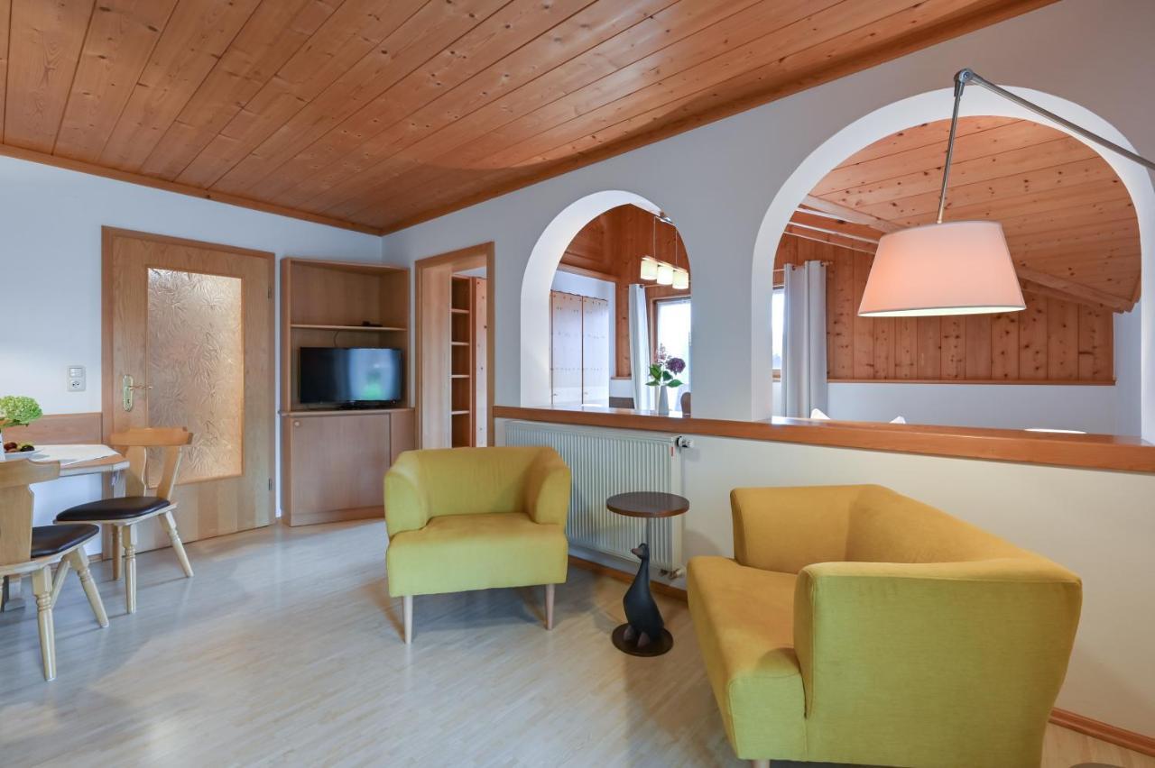 Landhaus Grobert Seeg Dış mekan fotoğraf
