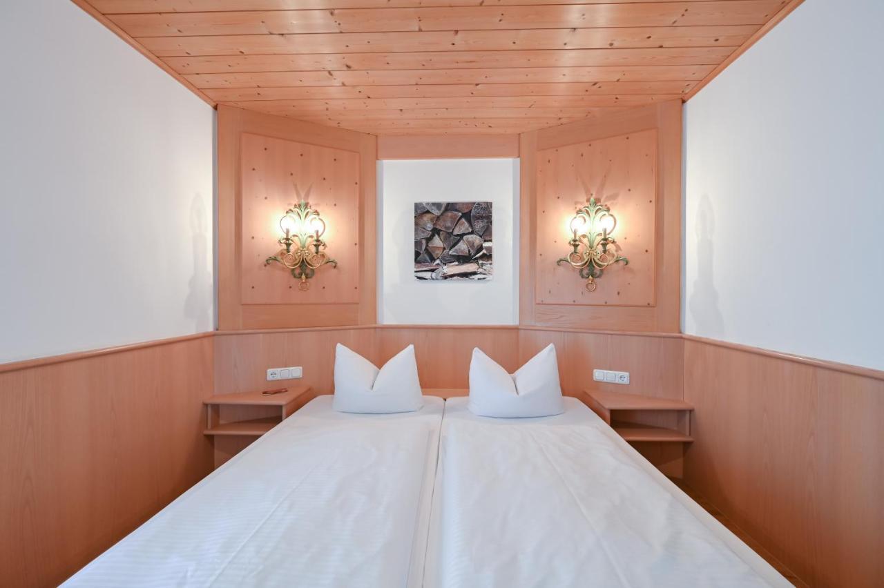 Landhaus Grobert Seeg Dış mekan fotoğraf